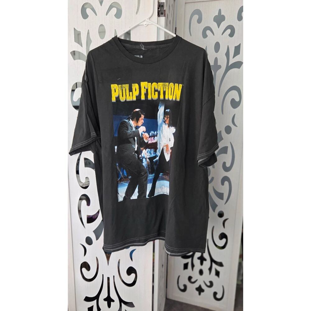Pulp Fiction T Shirt 2XL Black distressed Graphic Movie Tee Dance Scene NWOT